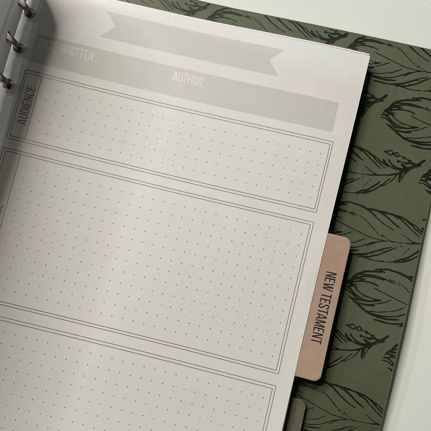 The Complete Bible Binder Study System (Olive)