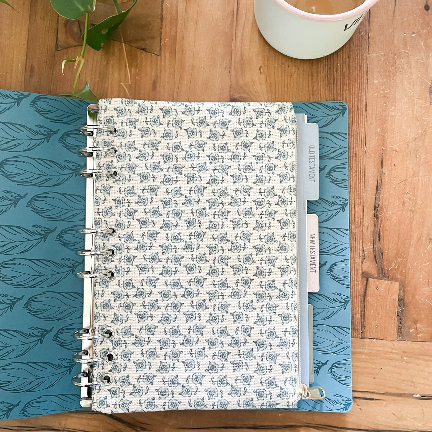 Bible Binder zipper Pouch Blue Floral - The James Method