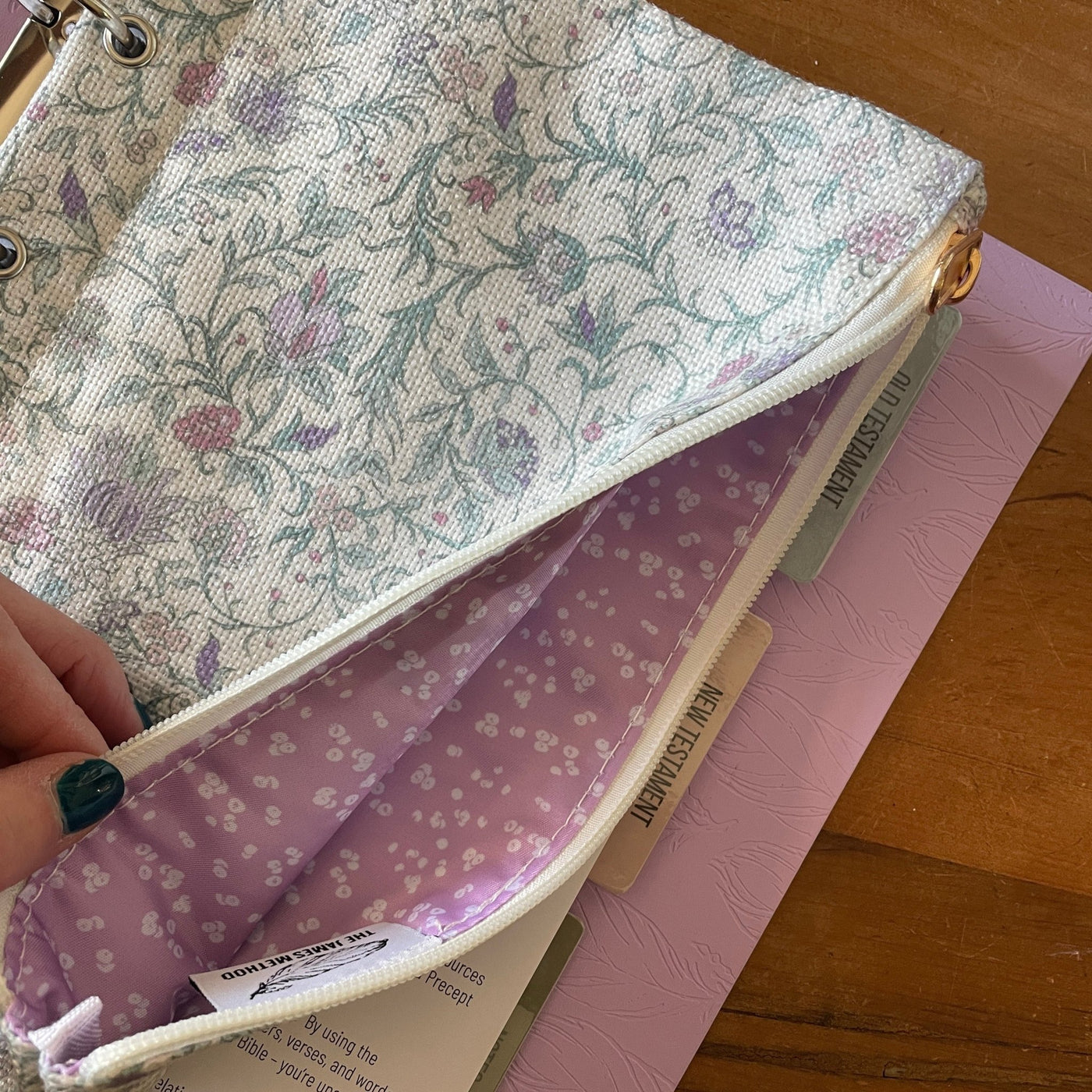 Bible Binder Zipper Pouch - Purple Vines - The James Method